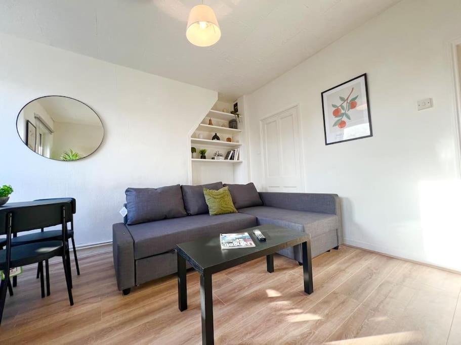 Ferienwohnung 2 Bed Flat- Belsize Park London Exterior foto